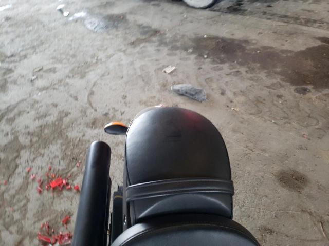 5VPCVBAB4H3057288 - 2017 VICTORY MOTORCYCLES VEGAS 黑色 照片 6