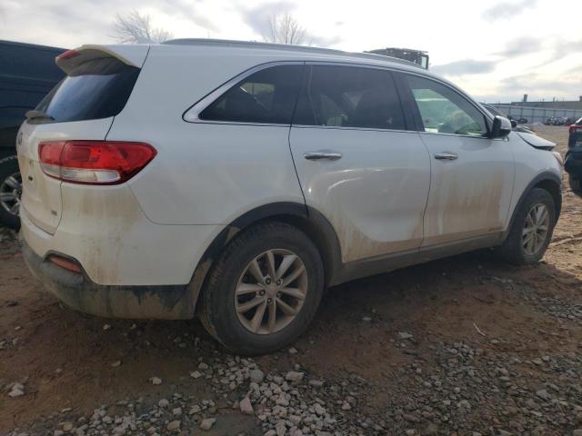 5XYPGDA5XGG025262 - 2016 KIA SORENTO LX WHITE photo 3