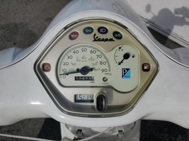 ZAPM688F3C5002726 - 2012 VESPA LX 150IE WHITE photo 7