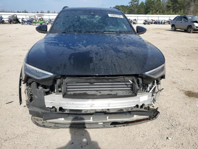 WA1VABGE3PB006268 - 2023 AUDI E-TRON CHRONOS BLACK photo 5