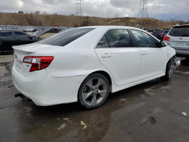 4T1BF1FK7EU832386 - 2014 TOYOTA CAMRY L WHITE photo 3