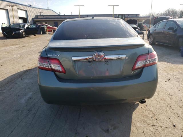 4T1BF3EK8BU712007 - 2011 TOYOTA CAMRY BASE GRAY photo 6