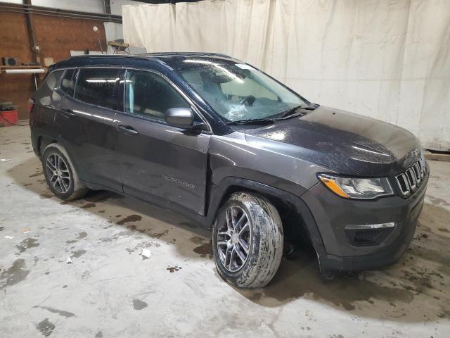 3C4NJDBB1JT239389 - 2018 JEEP COMPASS LATITUDE GRAY photo 4