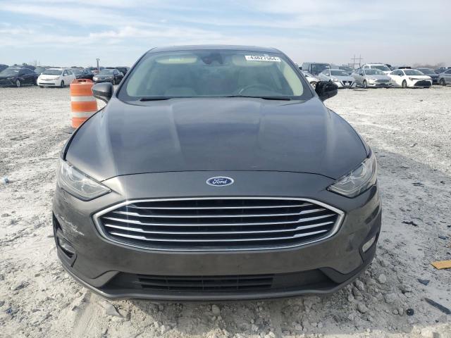 3FA6P0HD3KR250855 - 2019 FORD FUSION SE CHARCOAL photo 5