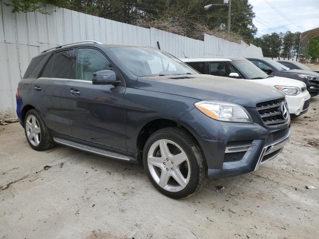 4JGDA7DB7DA162142 - 2013 MERCEDES-BENZ ML 550 4MA GRAY photo 4