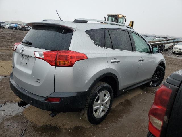 2T3BFREV0FW358882 - 2015 TOYOTA RAV4 LE SILVER photo 3