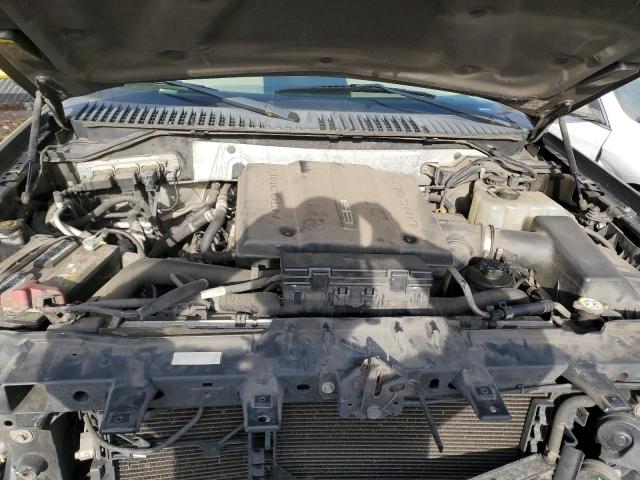 5LMJJ2J59AEJ03261 - 2010 LINCOLN NAVIGATOR შავი ფოტო 12