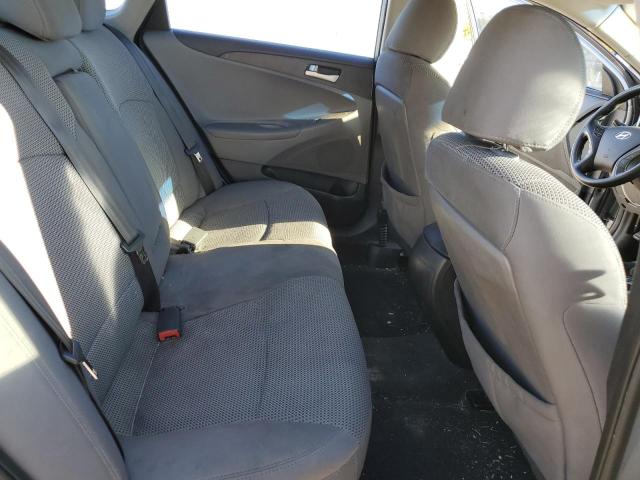 5NPEB4AC3CH374352 - 2012 HYUNDAI SONATA GLS SILVER photo 10