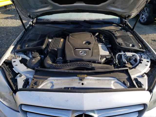 55SWF4JB8HU211815 - 2017 MERCEDES-BENZ C 300 SILVER photo 11