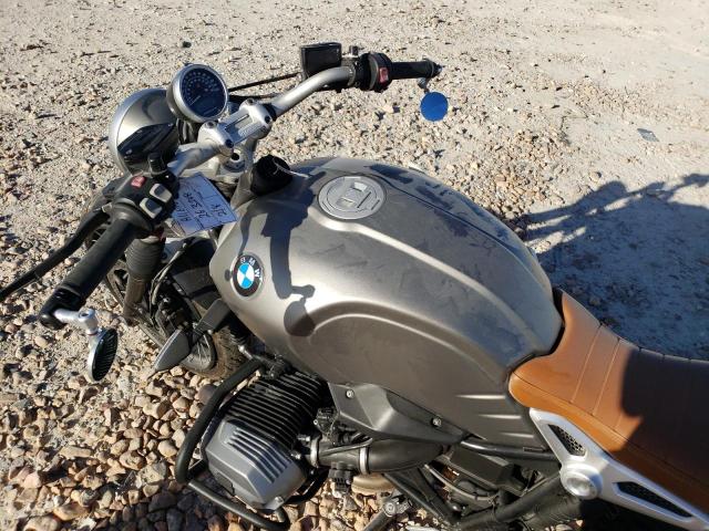 WB10J3304HZ793916 - 2017 BMW R NINE T SCRAMBLER SILVER photo 5