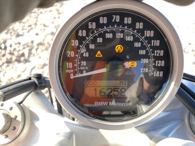 WB10J3304HZ793916 - 2017 BMW R NINE T SCRAMBLER SILVER photo 8