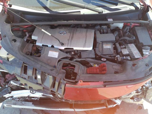 JTDKARFP9J3100788 - 2018 TOYOTA PRIUS PRIM 红色 照片 11