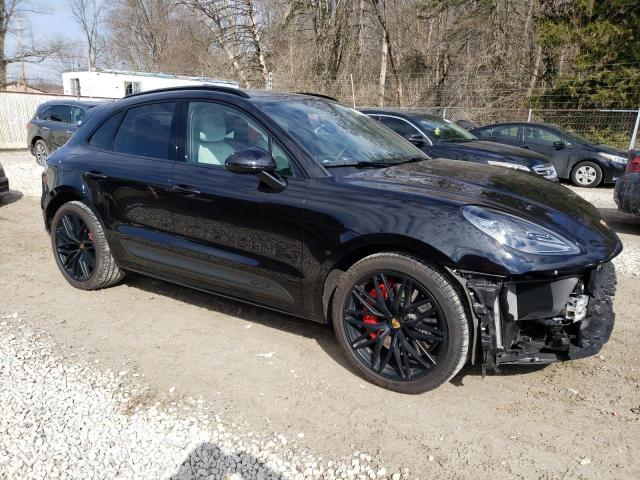 WP1AF2A53RLB55502 - 2024 PORSCHE MACAN GTS BLACK photo 4