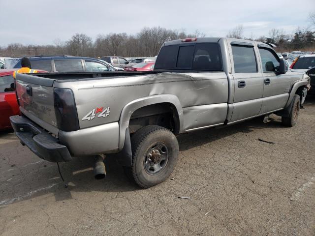 1GCHK33246F119722 - 2006 CHEVROLET SILVERADO K3500 GRAY photo 3