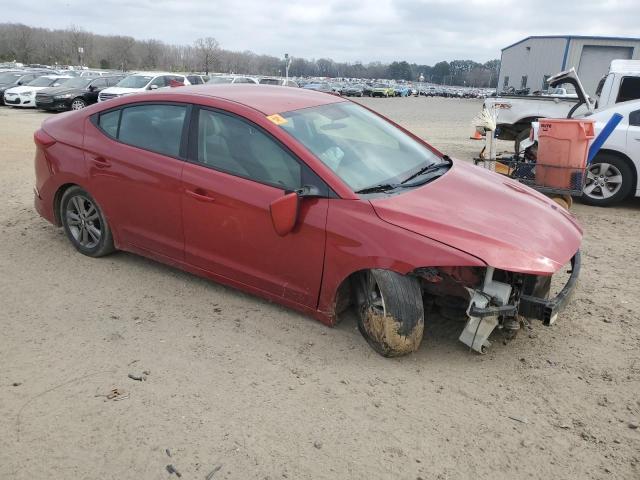 5NPD84LF8JH294706 - 2018 HYUNDAI ELANTRA SEL RED photo 4