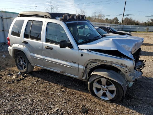 1J4GK38K23W509454 - 2003 JEEP LIBERTY RENEGADE SILVER photo 4