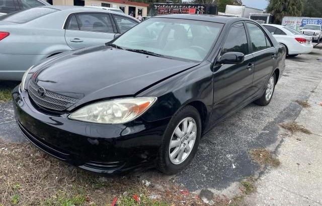 4T1BF32K13U059171 - 2003 TOYOTA CAMRY LE BLACK photo 2