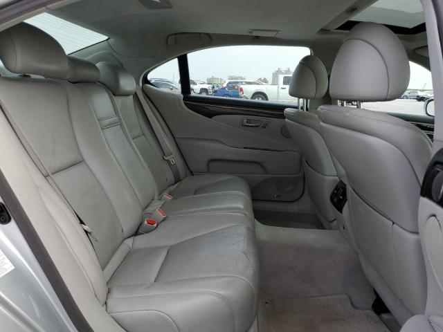 JTHGL46F475010308 - 2007 LEXUS LS 460L SILVER photo 10