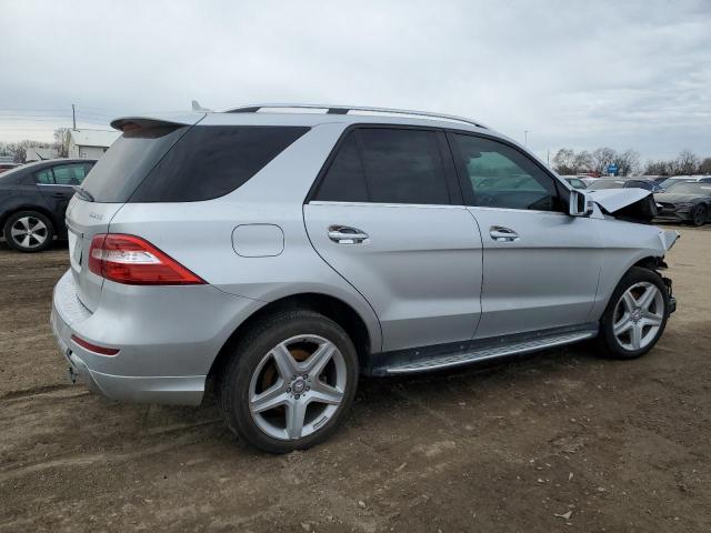 4JGDA5GB9FA541274 - 2015 MERCEDES-BENZ ML 400 4MATIC SILVER photo 3