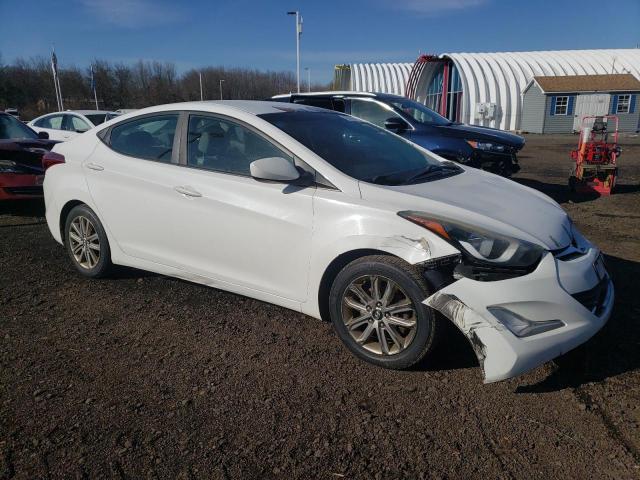 5NPDH4AE4EH487922 - 2014 HYUNDAI ELANTRA SE WHITE photo 4