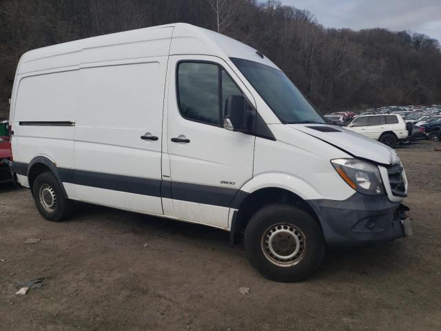 WD3PE7DC7E5838382 - 2014 MERCEDES-BENZ SPRINTER 2500 WHITE photo 4