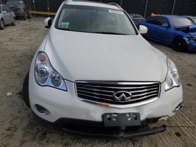 JN1BJ0HR3FM772683 - 2015 INFINITI QX50 WHITE photo 5