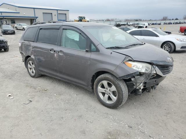 5TDKK3DC5DS381145 - 2013 TOYOTA SIENNA LE GRAY photo 4