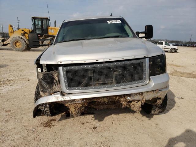 3GTRKVE36AG272065 - 2010 GMC SIERRA K1500 SLE SILVER photo 5