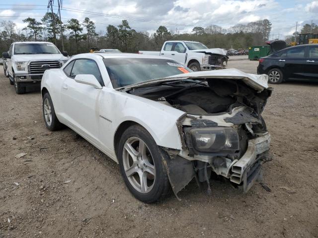 2G1FB1ED6B9104404 - 2011 CHEVROLET CAMARO LT WHITE photo 4