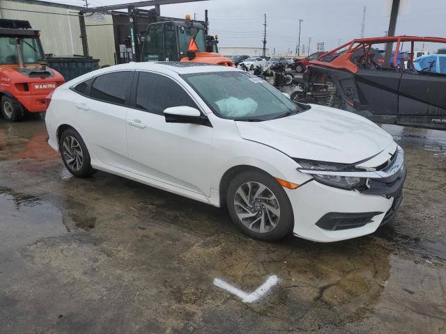 2HGFC2F7XJH522957 - 2018 HONDA CIVIC EX WHITE photo 4