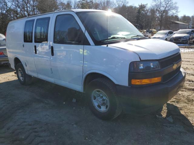 1GCWGAFP4M1261860 - 2021 CHEVROLET EXPRESS G2 WHITE photo 4