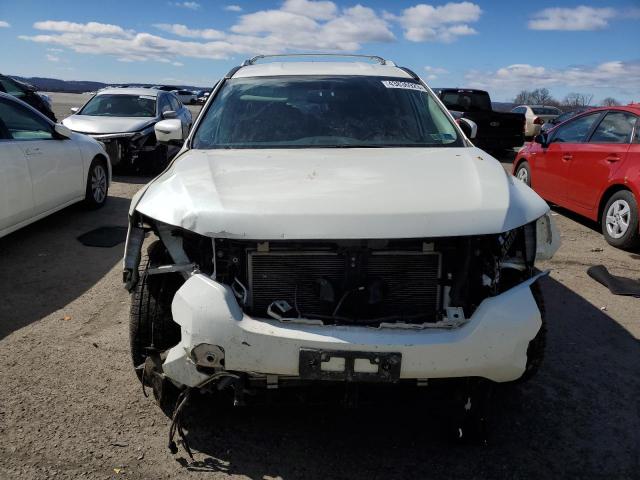 5N1DR2MM2HC697404 - 2017 NISSAN PATHFINDER S WHITE photo 5