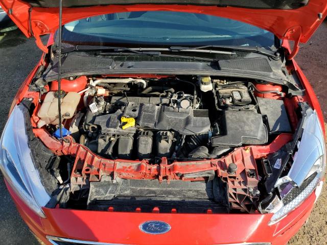 1FADP3F20HL272460 - 2017 FORD FOCUS SE RED photo 11