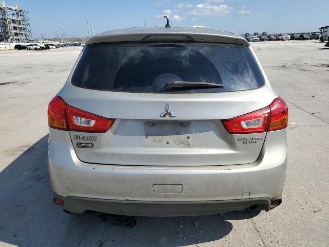 4A4AP3AU5FE062338 - 2015 MITSUBISHI OUTLANDER ES GRAY photo 6