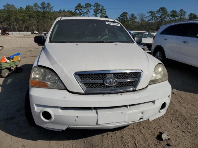 KNDJD735185856639 - 2008 KIA SORENTO EX WHITE photo 5