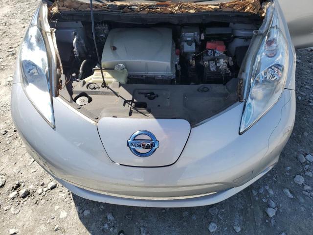 1N4BZ0CP3HC306018 - 2017 NISSAN LEAF S SILVER photo 11