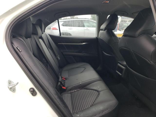 4T1G11AK7PU105439 - 2023 TOYOTA CAMRY SE NIGHT SHADE WHITE photo 10