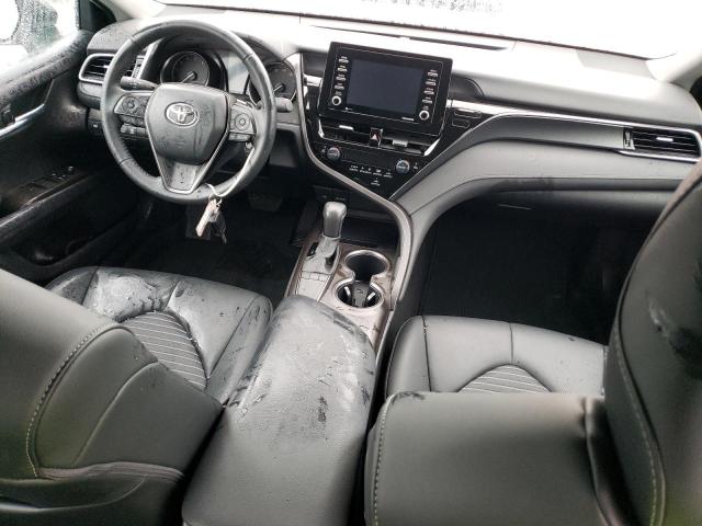 4T1G11AK7PU105439 - 2023 TOYOTA CAMRY SE NIGHT SHADE WHITE photo 8