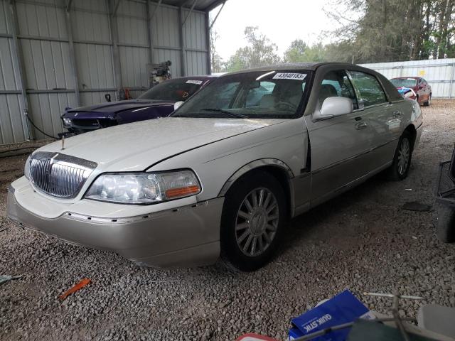 1LNHM81W44Y662062 - 2004 LINCOLN TOWN CAR EXECUTIVE BEIGE photo 1