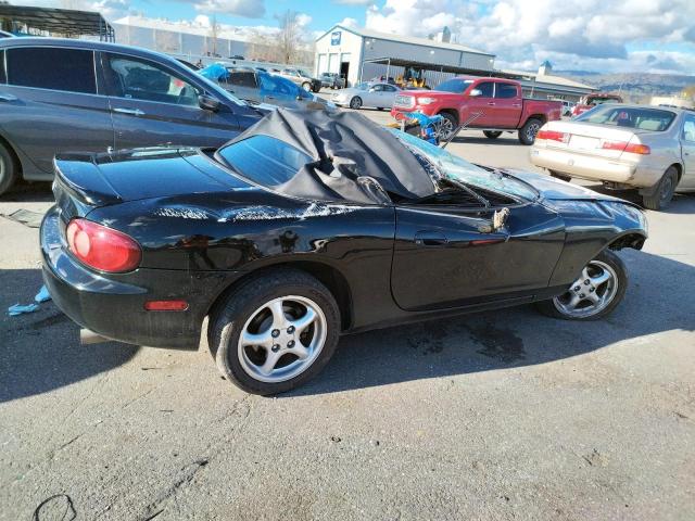 JM1NB353410219131 - 2001 MAZDA MX-5 MIATA BASE BLACK photo 3