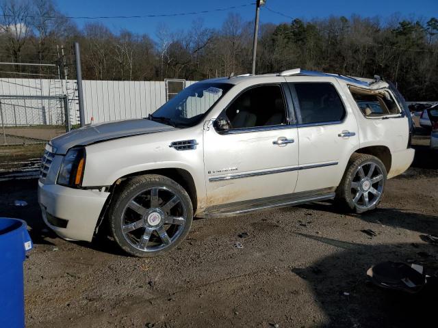 1GYFK63838R179323 - 2008 CADILLAC ESCALADE LUXURY WHITE photo 1