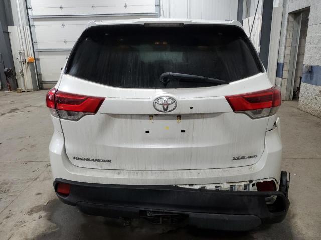 5TDJZRFH2KS580055 - 2019 TOYOTA HIGHLANDER SE WHITE photo 6