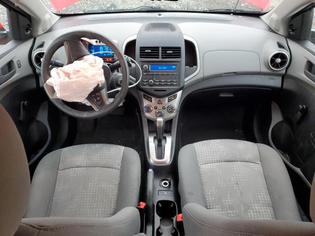 1G1JA6SG2F4182793 - 2015 CHEVROLET SONIC LS RED photo 8