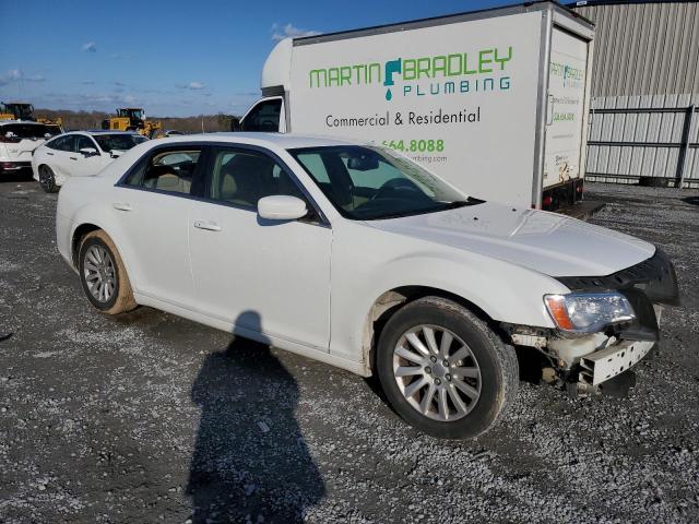 2C3CCAAG1EH373044 - 2014 CHRYSLER 300 WHITE photo 4