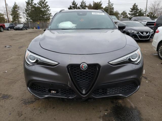 ZASPAKBN0M7D13277 - 2021 ALFA ROMEO STELVIO TI GRAY photo 5