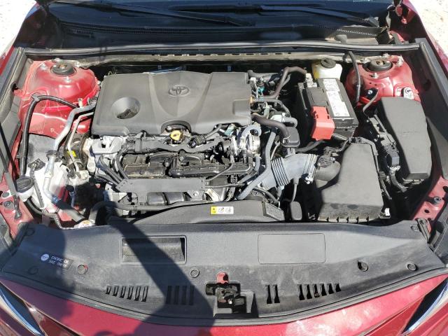 4T1C11AK9MU570492 - 2021 TOYOTA CAMRY LE RED photo 11