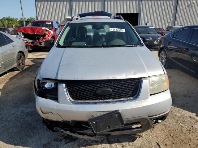 1FMZK02185GA74767 - 2005 FORD FREESTYLE SEL SILVER photo 5