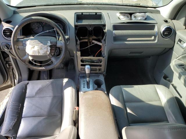 1FMZK02185GA74767 - 2005 FORD FREESTYLE SEL SILVER photo 8