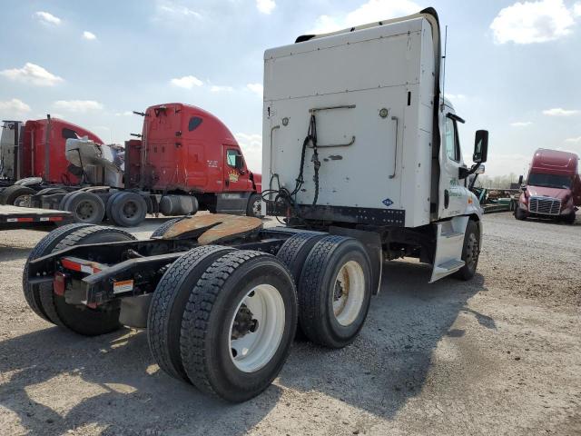 1FUJGBD95ELFV5760 - 2014 FREIGHTLINER CASCADIA WHITE photo 4