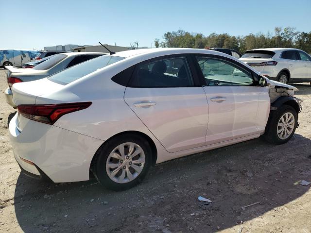 3KPC24A38KE066216 - 2019 HYUNDAI ACCENT SE WHITE photo 3